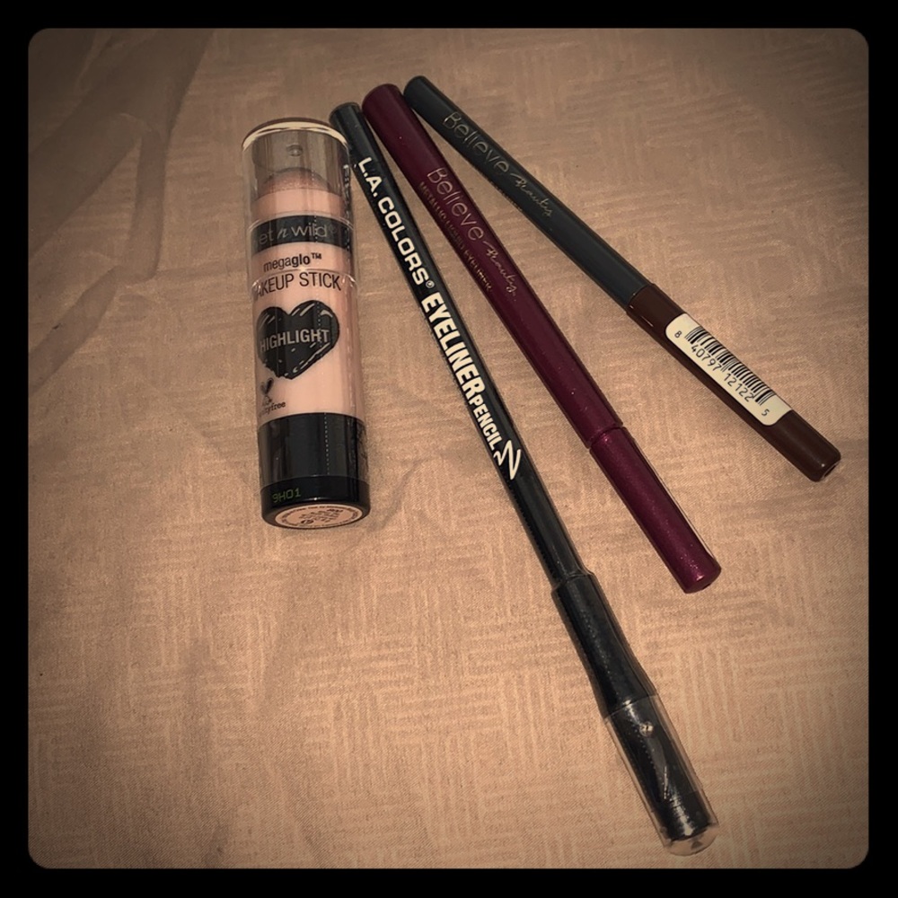 💗THREE Eyeliners & Highlight Stick💗